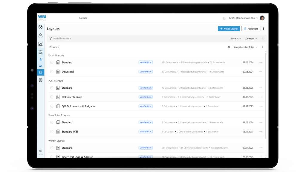 Das Bild zeigt ein Tablet, auf dem die smarte Wissensmanagement-Softwar WIVIO geöffnet ist. Im Bild sichtbar ist die Liste der verfügbaren Layouts. Neben dem Standard-Layout gibt es auch Layouts mit hinterlegten Freigabe-Prozess für QM-relevante Dokumente.