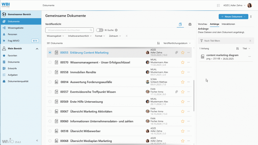 Das Bild zeigt eine animierte Darstellung der Benutzeroberfläche in WIVIO. Zu sehen ist, wie ein User die Datei-Anhängen, die bei einem gewissen Wissensdokument hinterlegt sind betrachtet.