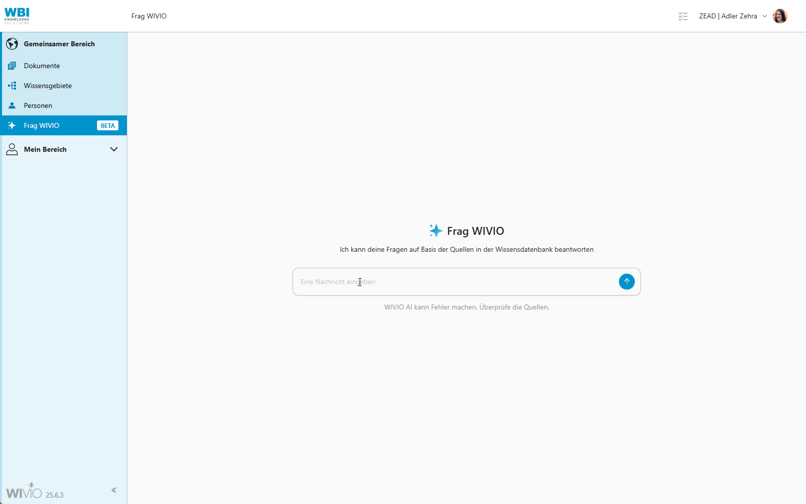 wbi-funktionen-ki-chatbot-mehrsprachig Das Bild zeigt die Suche nach der Frage "What does WBI stand for" und somit